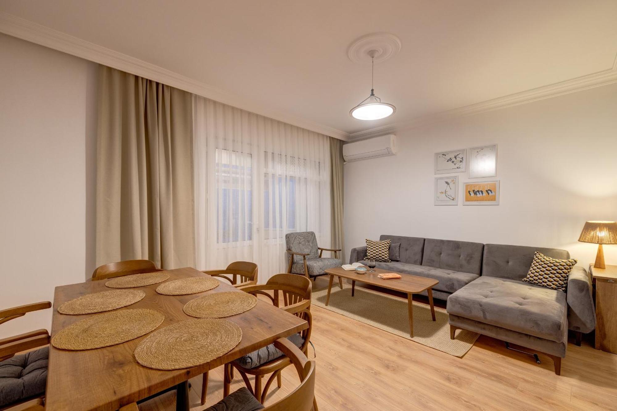 Gurel Garden House Motel Küçükkuyu Exterior photo